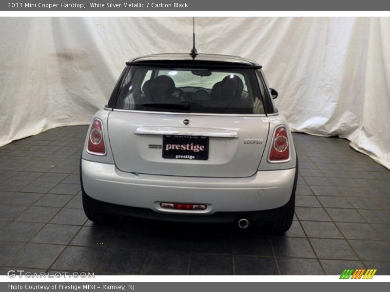 White Silver Metallic / Carbon Black 2013 Mini Cooper Hardtop