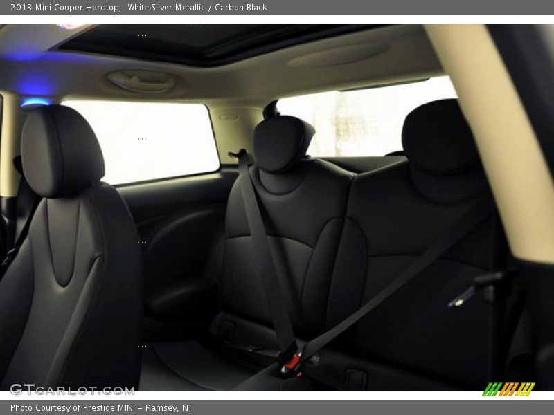 White Silver Metallic / Carbon Black 2013 Mini Cooper Hardtop