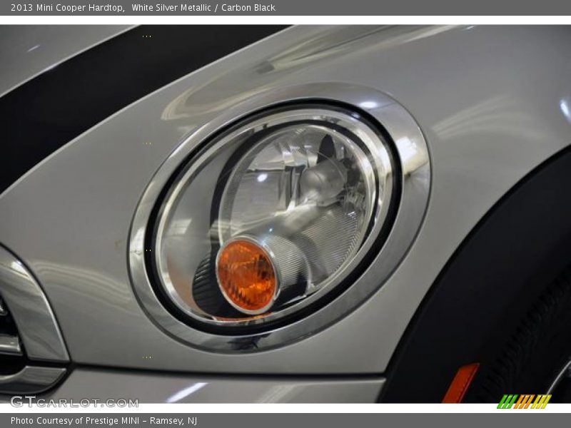White Silver Metallic / Carbon Black 2013 Mini Cooper Hardtop