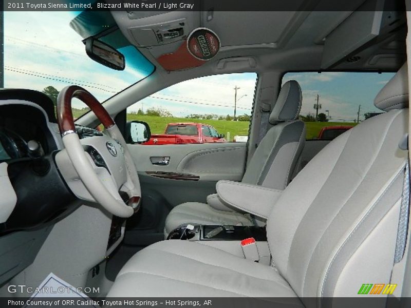Blizzard White Pearl / Light Gray 2011 Toyota Sienna Limited