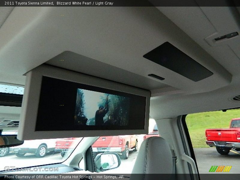 Blizzard White Pearl / Light Gray 2011 Toyota Sienna Limited
