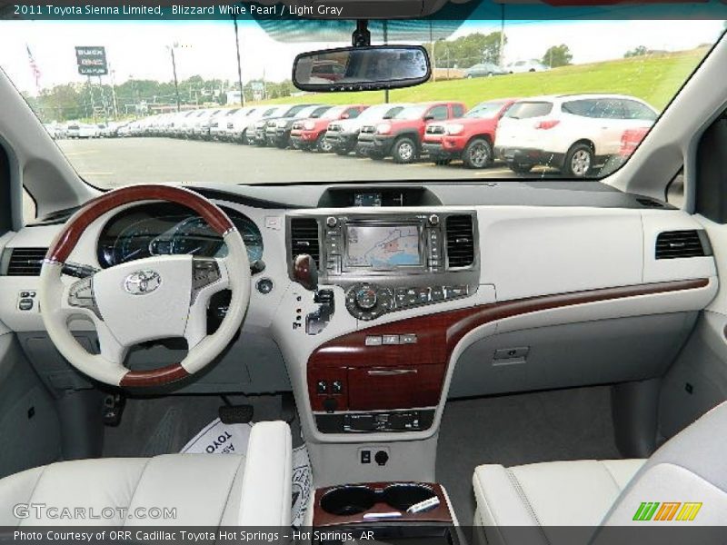 Blizzard White Pearl / Light Gray 2011 Toyota Sienna Limited