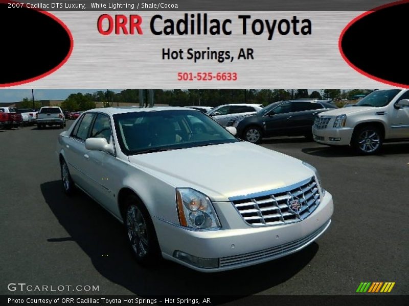 White Lightning / Shale/Cocoa 2007 Cadillac DTS Luxury