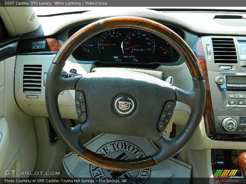 White Lightning / Shale/Cocoa 2007 Cadillac DTS Luxury