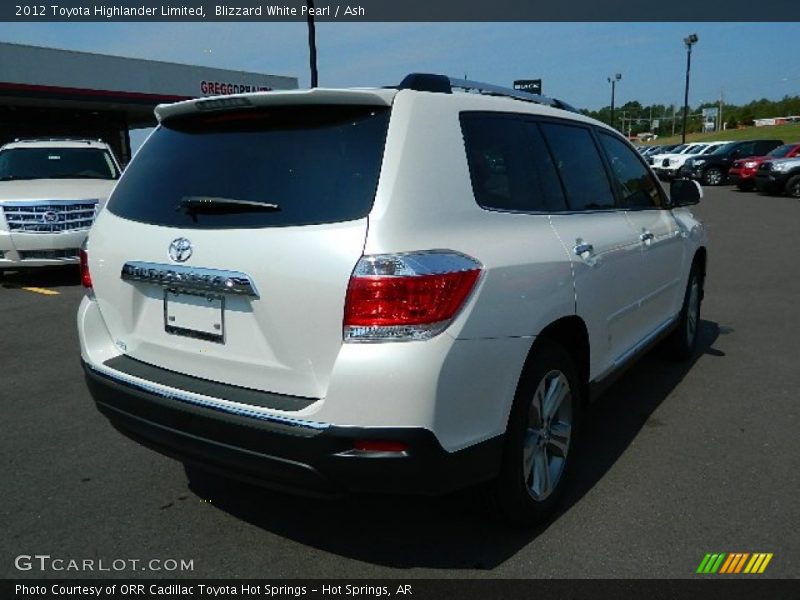 Blizzard White Pearl / Ash 2012 Toyota Highlander Limited