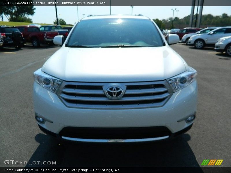 Blizzard White Pearl / Ash 2012 Toyota Highlander Limited