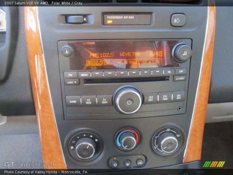 Polar White / Gray 2007 Saturn VUE V6 AWD