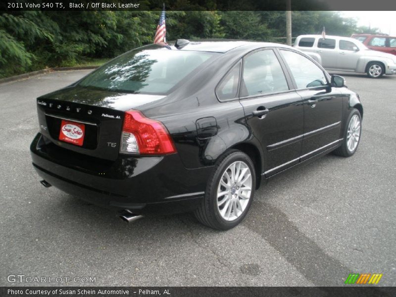 Black / Off Black Leather 2011 Volvo S40 T5