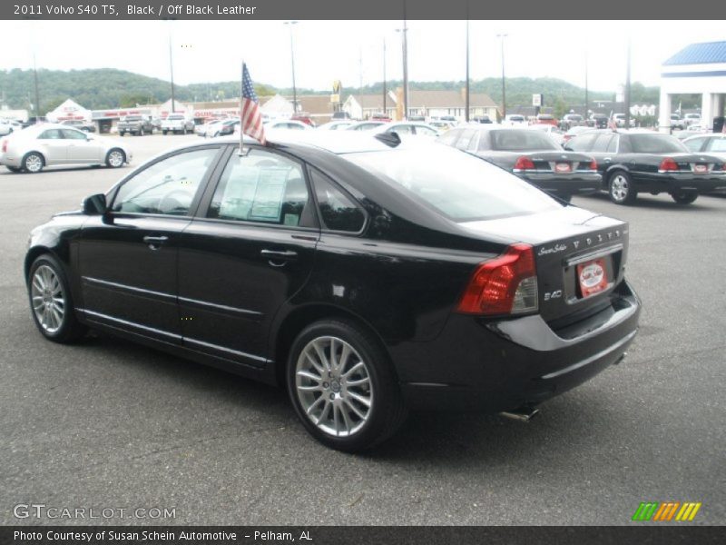 Black / Off Black Leather 2011 Volvo S40 T5