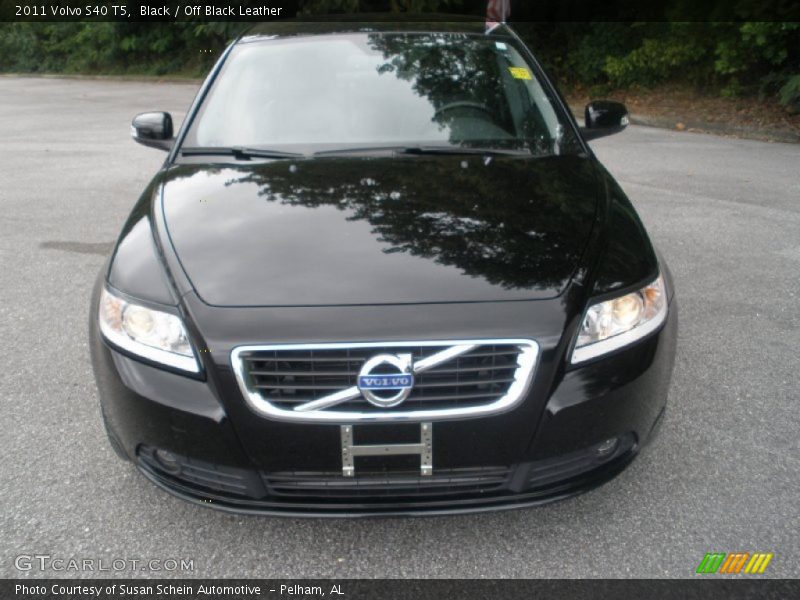 Black / Off Black Leather 2011 Volvo S40 T5