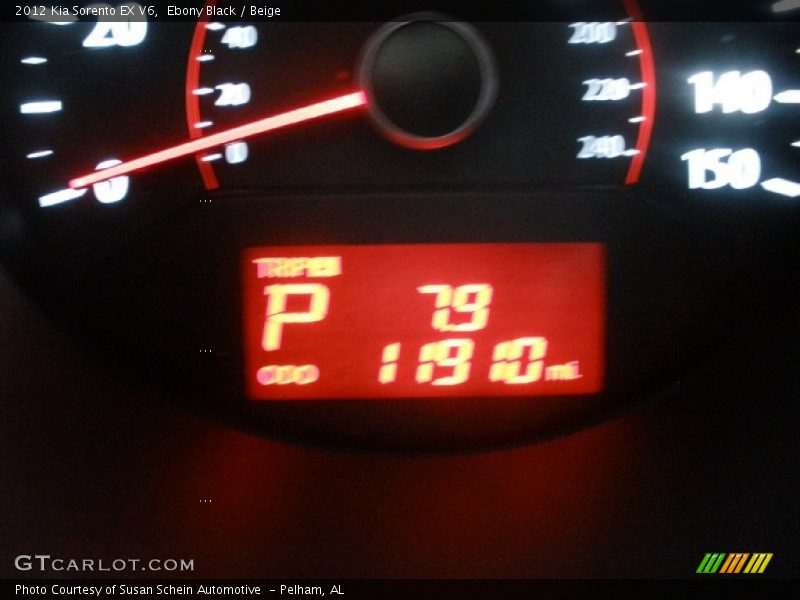 Ebony Black / Beige 2012 Kia Sorento EX V6