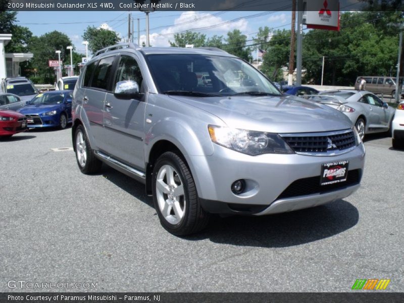 Cool Silver Metallic / Black 2009 Mitsubishi Outlander XLS 4WD