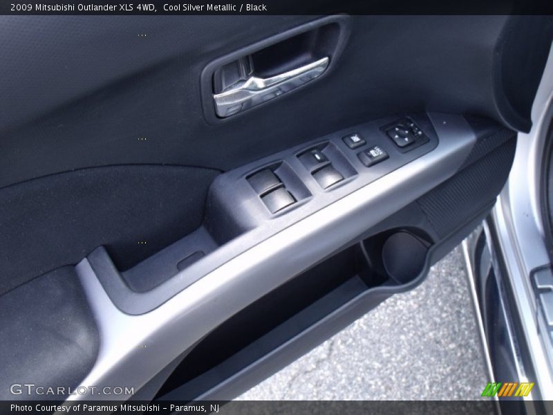 Cool Silver Metallic / Black 2009 Mitsubishi Outlander XLS 4WD