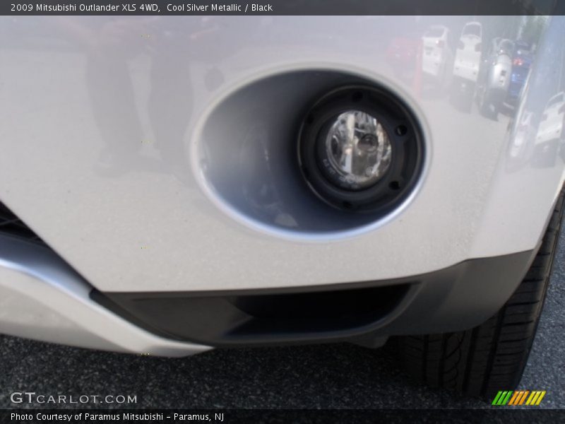 Cool Silver Metallic / Black 2009 Mitsubishi Outlander XLS 4WD