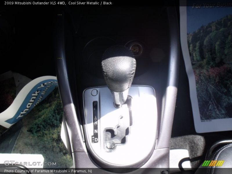 Cool Silver Metallic / Black 2009 Mitsubishi Outlander XLS 4WD