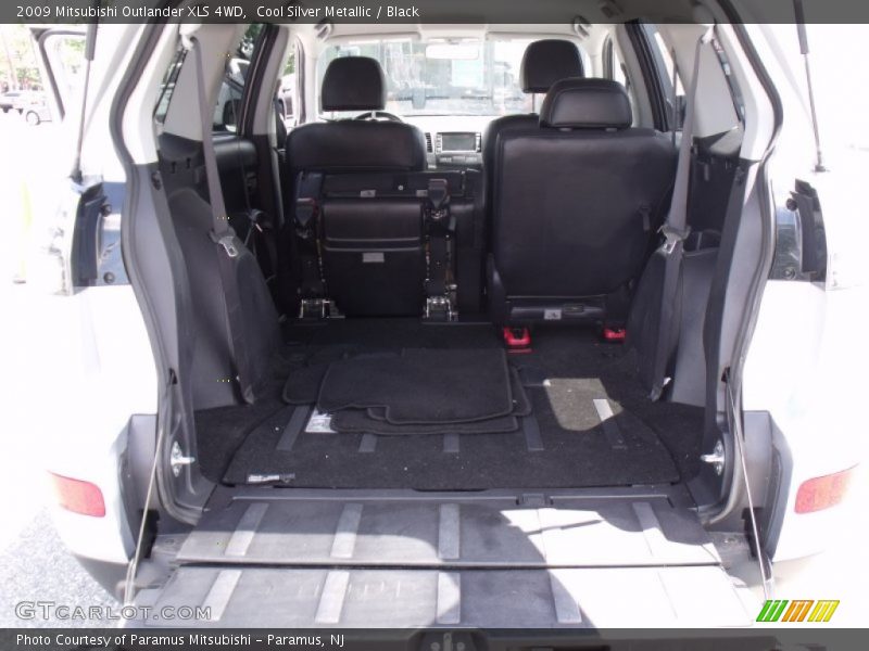 Cool Silver Metallic / Black 2009 Mitsubishi Outlander XLS 4WD