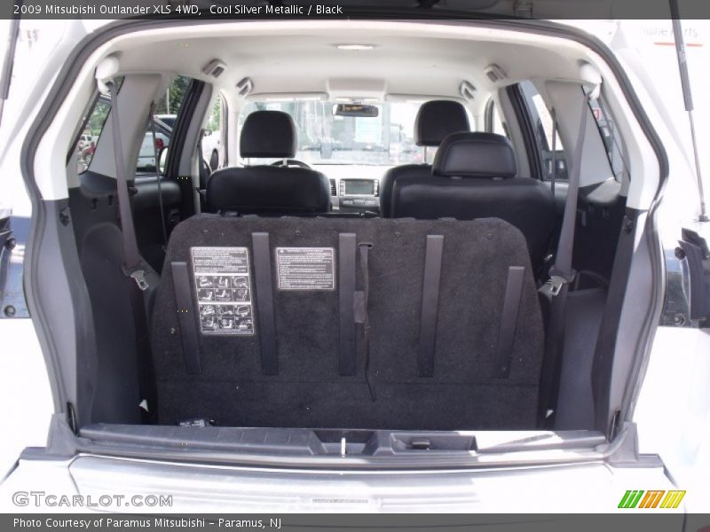 Cool Silver Metallic / Black 2009 Mitsubishi Outlander XLS 4WD
