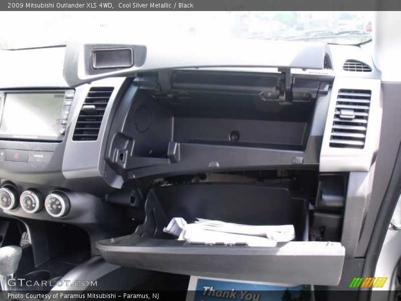Cool Silver Metallic / Black 2009 Mitsubishi Outlander XLS 4WD
