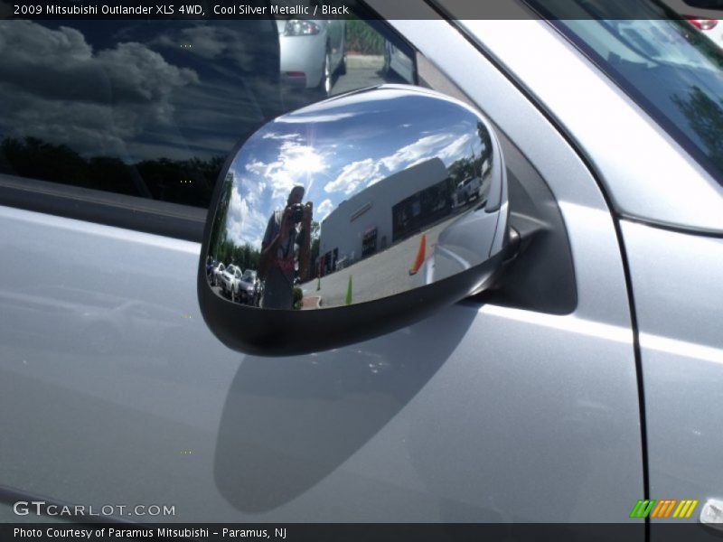 Cool Silver Metallic / Black 2009 Mitsubishi Outlander XLS 4WD