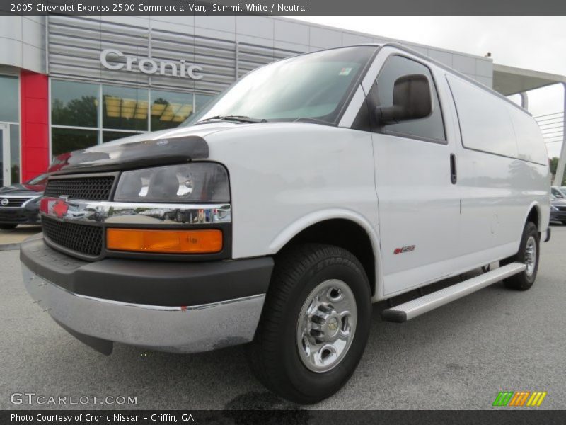Summit White / Neutral 2005 Chevrolet Express 2500 Commercial Van