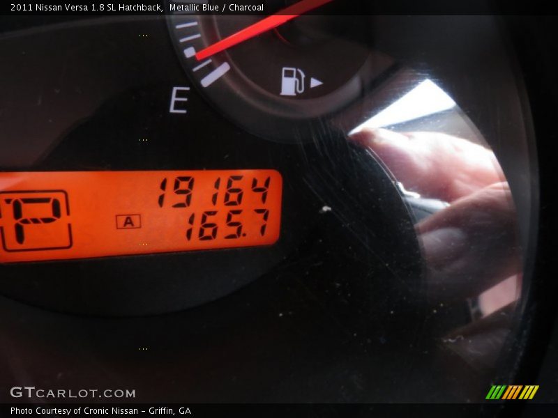 Metallic Blue / Charcoal 2011 Nissan Versa 1.8 SL Hatchback