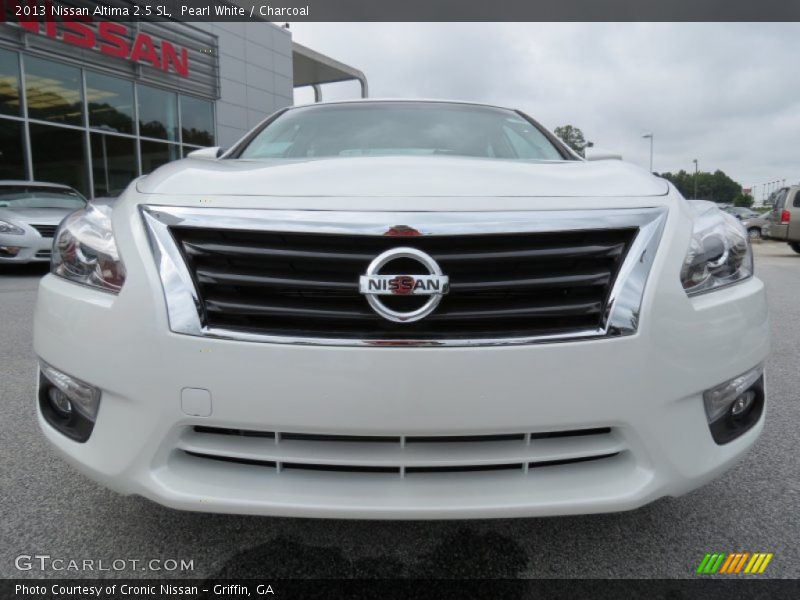 Pearl White / Charcoal 2013 Nissan Altima 2.5 SL