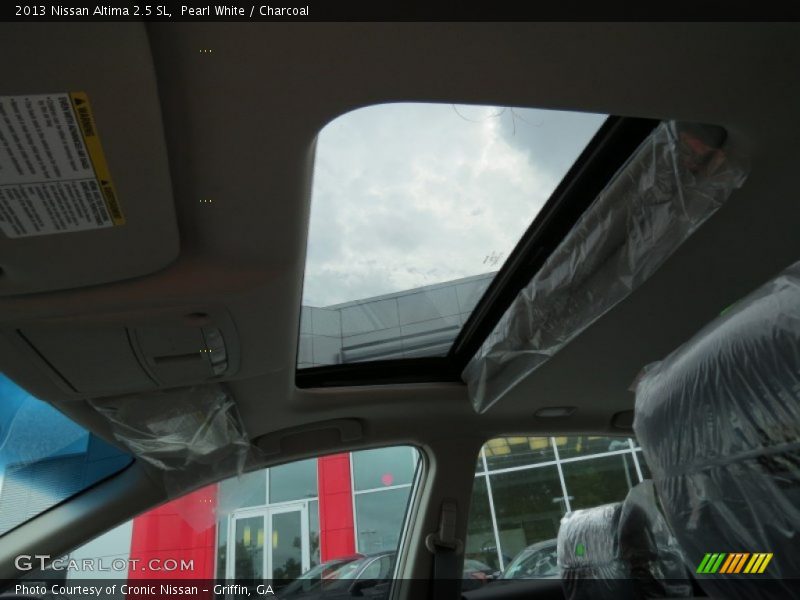Pearl White / Charcoal 2013 Nissan Altima 2.5 SL