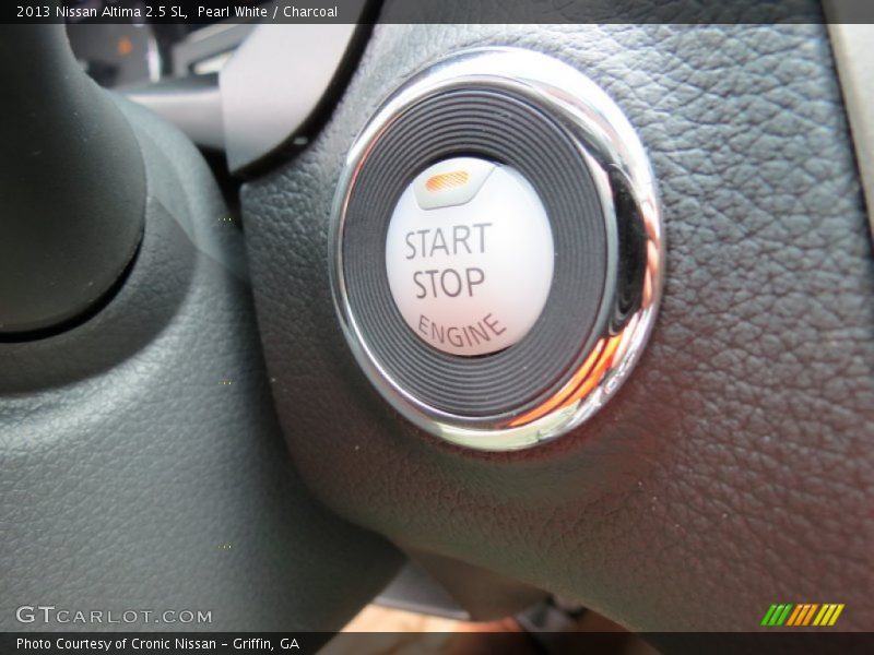 Controls of 2013 Altima 2.5 SL