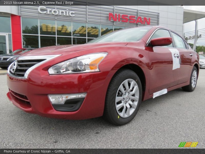 Cayenne Red / Beige 2013 Nissan Altima 2.5