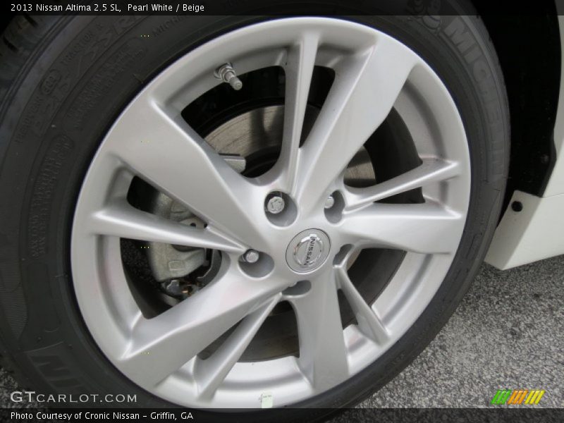 Pearl White / Beige 2013 Nissan Altima 2.5 SL