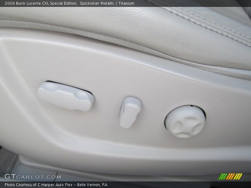 Quicksilver Metallic / Titanium 2009 Buick Lucerne CXL Special Edition