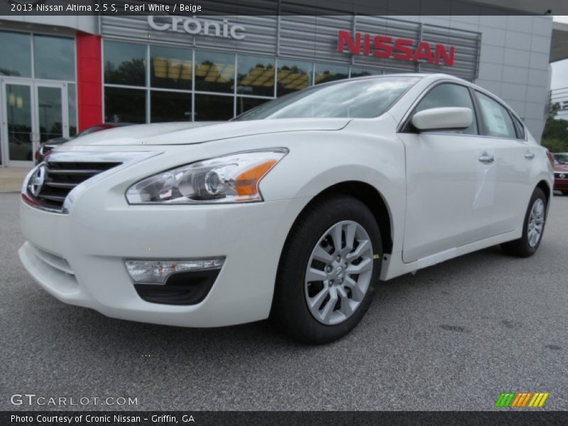 Pearl White / Beige 2013 Nissan Altima 2.5 S