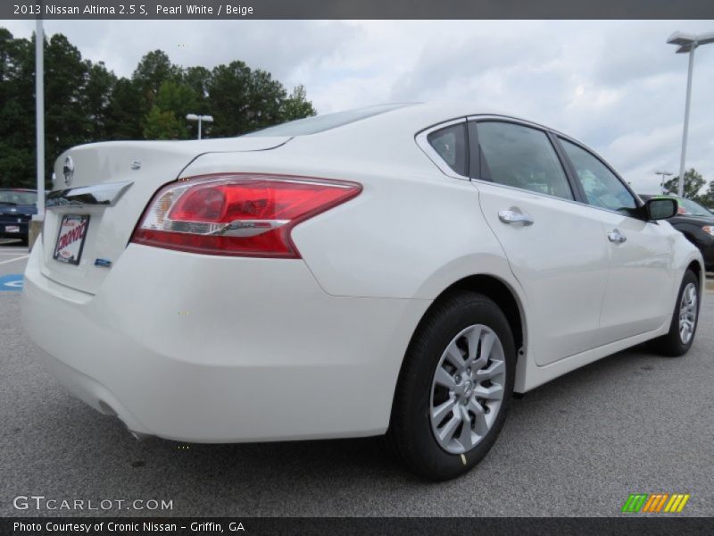 Pearl White / Beige 2013 Nissan Altima 2.5 S