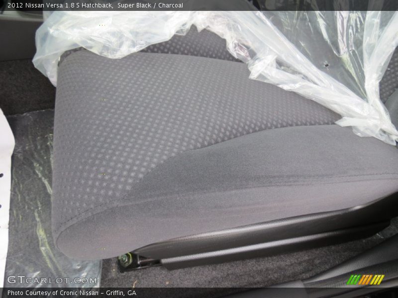 Super Black / Charcoal 2012 Nissan Versa 1.8 S Hatchback