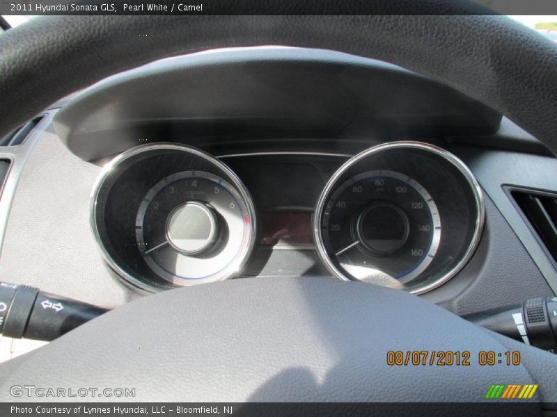Pearl White / Camel 2011 Hyundai Sonata GLS