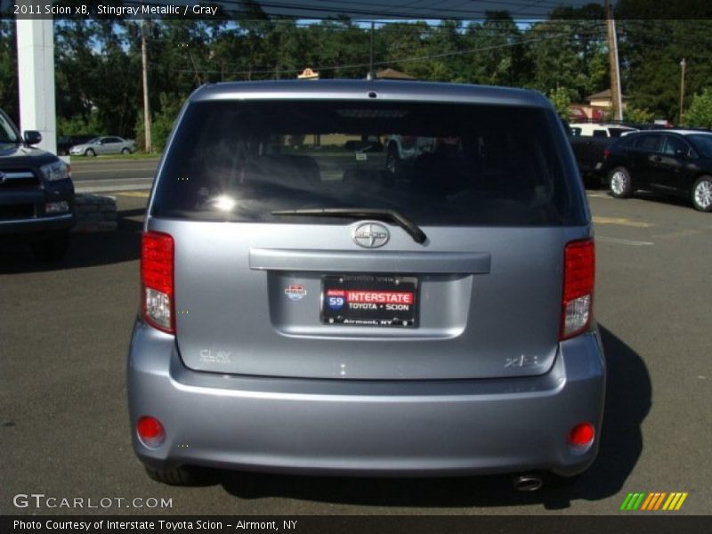 Stingray Metallic / Gray 2011 Scion xB