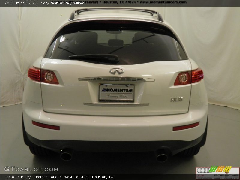 Ivory Pearl White / Willow 2005 Infiniti FX 35