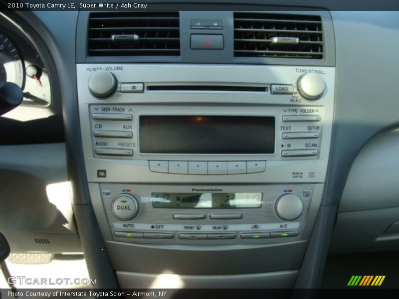 Super White / Ash Gray 2010 Toyota Camry LE
