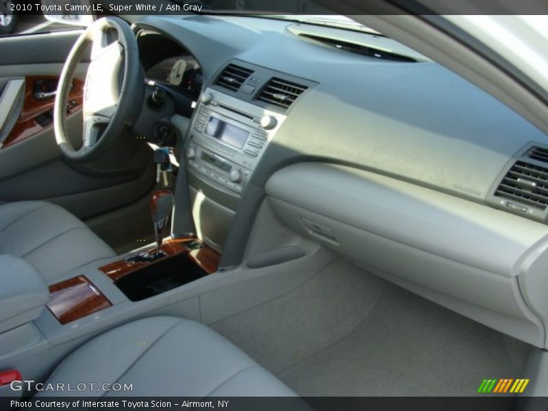 Super White / Ash Gray 2010 Toyota Camry LE
