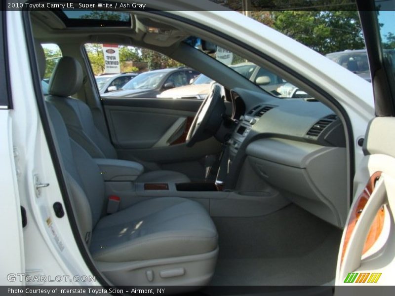 Super White / Ash Gray 2010 Toyota Camry LE