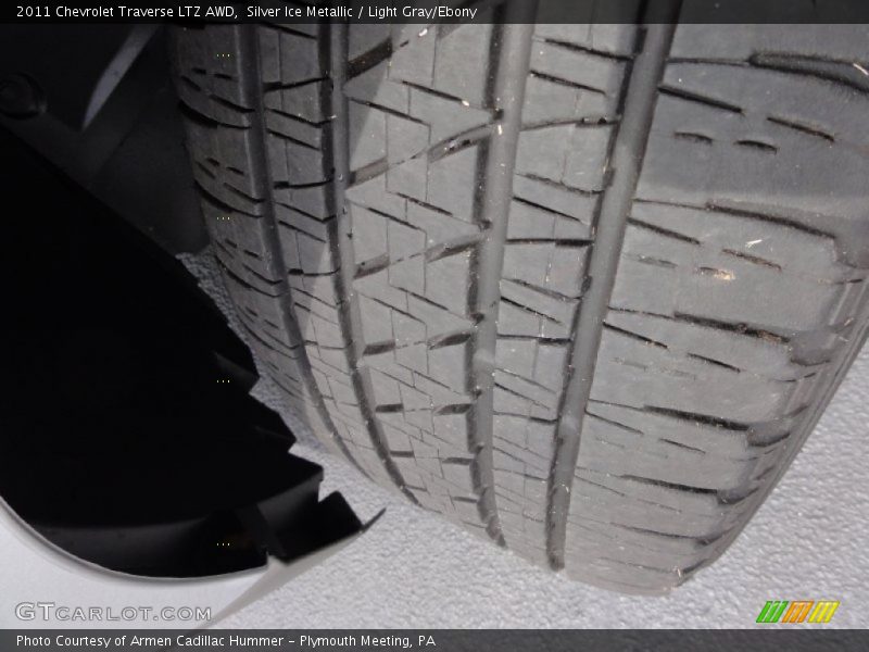 Silver Ice Metallic / Light Gray/Ebony 2011 Chevrolet Traverse LTZ AWD