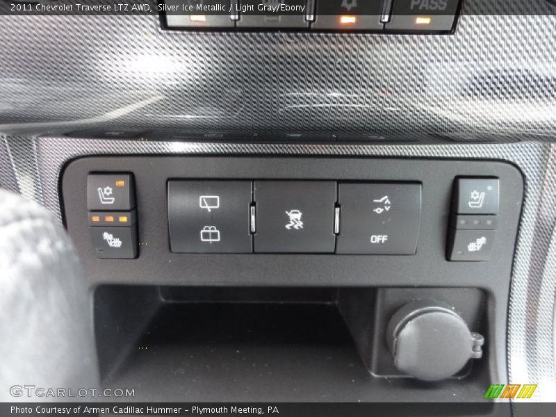Silver Ice Metallic / Light Gray/Ebony 2011 Chevrolet Traverse LTZ AWD