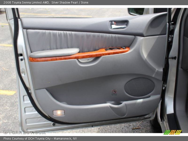 Silver Shadow Pearl / Stone 2008 Toyota Sienna Limited AWD