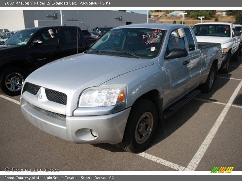 Alloy Silver / Slate 2007 Mitsubishi Raider LS Extended Cab