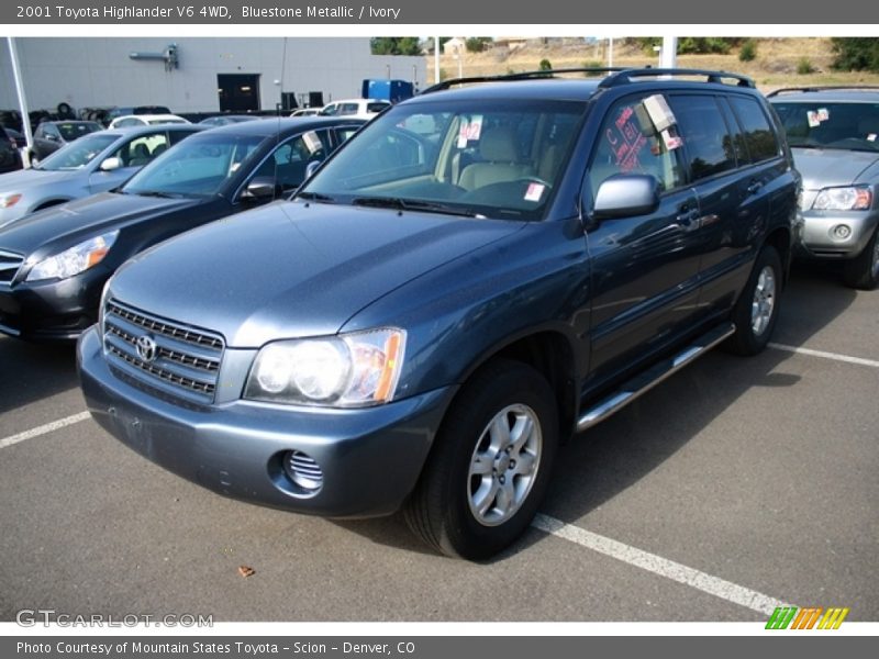Bluestone Metallic / Ivory 2001 Toyota Highlander V6 4WD