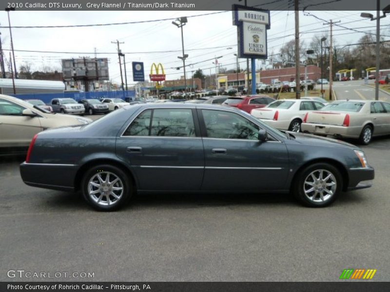 Grey Flannel / Titanium/Dark Titanium 2010 Cadillac DTS Luxury