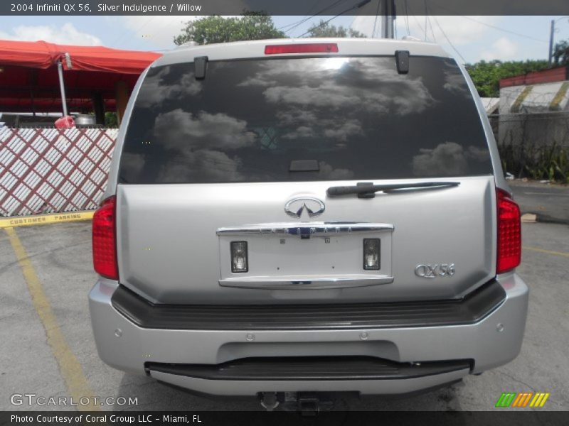 Silver Indulgence / Willow 2004 Infiniti QX 56