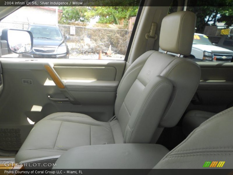 Silver Indulgence / Willow 2004 Infiniti QX 56