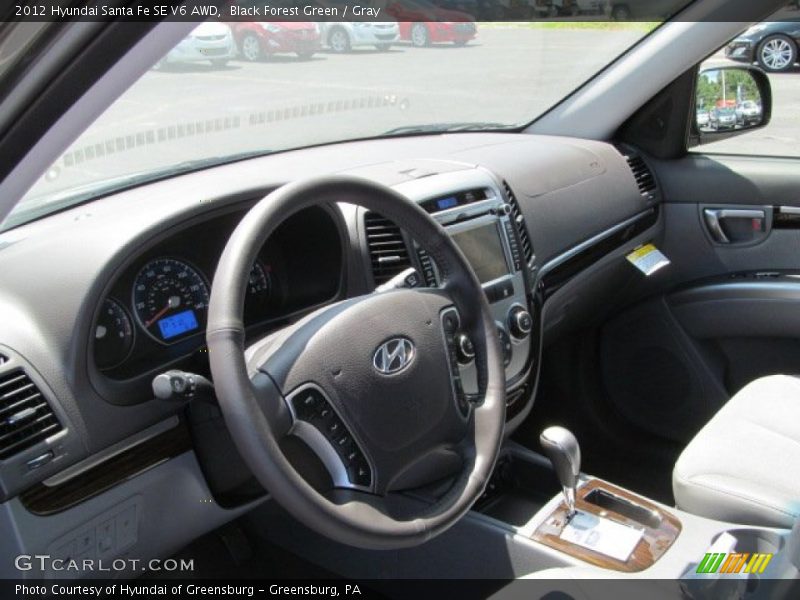 Black Forest Green / Gray 2012 Hyundai Santa Fe SE V6 AWD