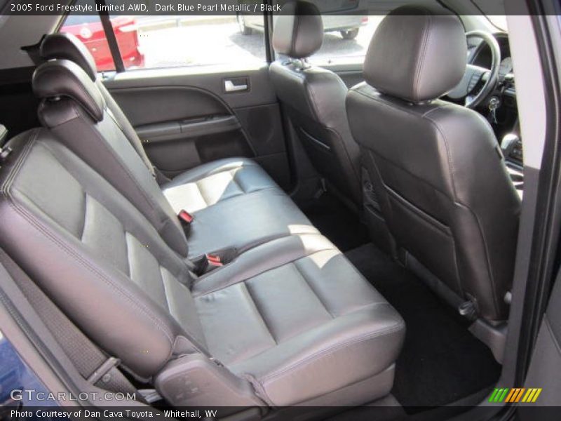 Dark Blue Pearl Metallic / Black 2005 Ford Freestyle Limited AWD